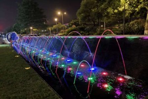 波光潋滟 水景喷泉的诗意与设计